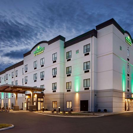 Wingate By Wyndham Hurricane Wv Exterior foto